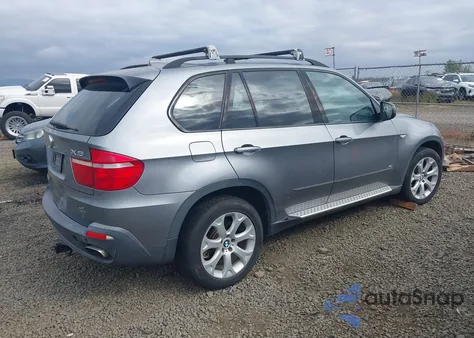 2007 BMW X5 4.8I из США, поврежденный, VIN 4USFE83517LY65046